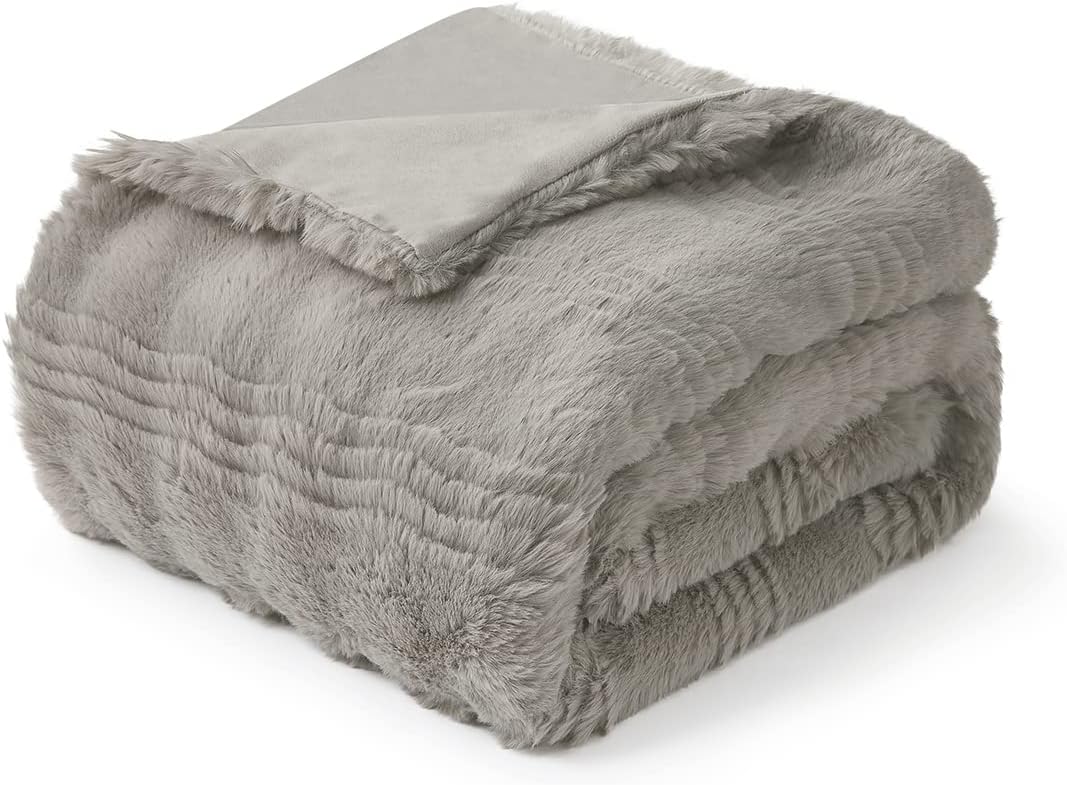 Amélie Home Manta de lujo de piel sintética, 630 GMS, felpa ultra gruesa y mullida con manta de forro polar suave reversible, manta decorativa y