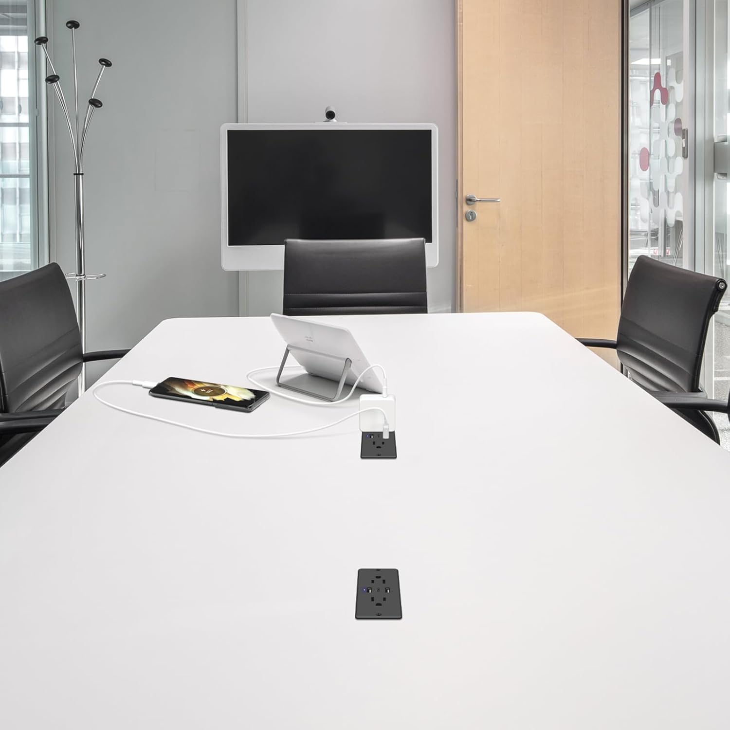 HHSOET Regleta de alimentación de carga rápida de 20 W con USB-C, 2 enchufes de CA, 2 puertos USB, cable de alimentación de 10 pies, color negro