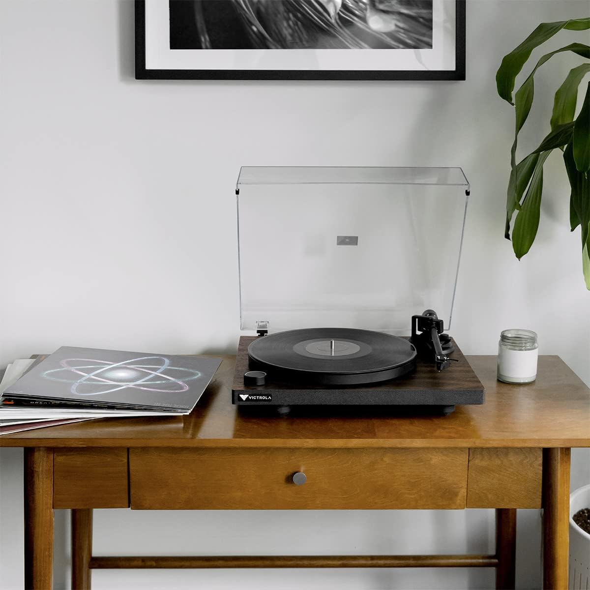 Victrola Premiere T1 Turntable – Elegante reproductor de discos de vinilo moderno, 33-13 y 45 RPM discos de vinilo y LPs, Bluetooth 5.0 integrado,
