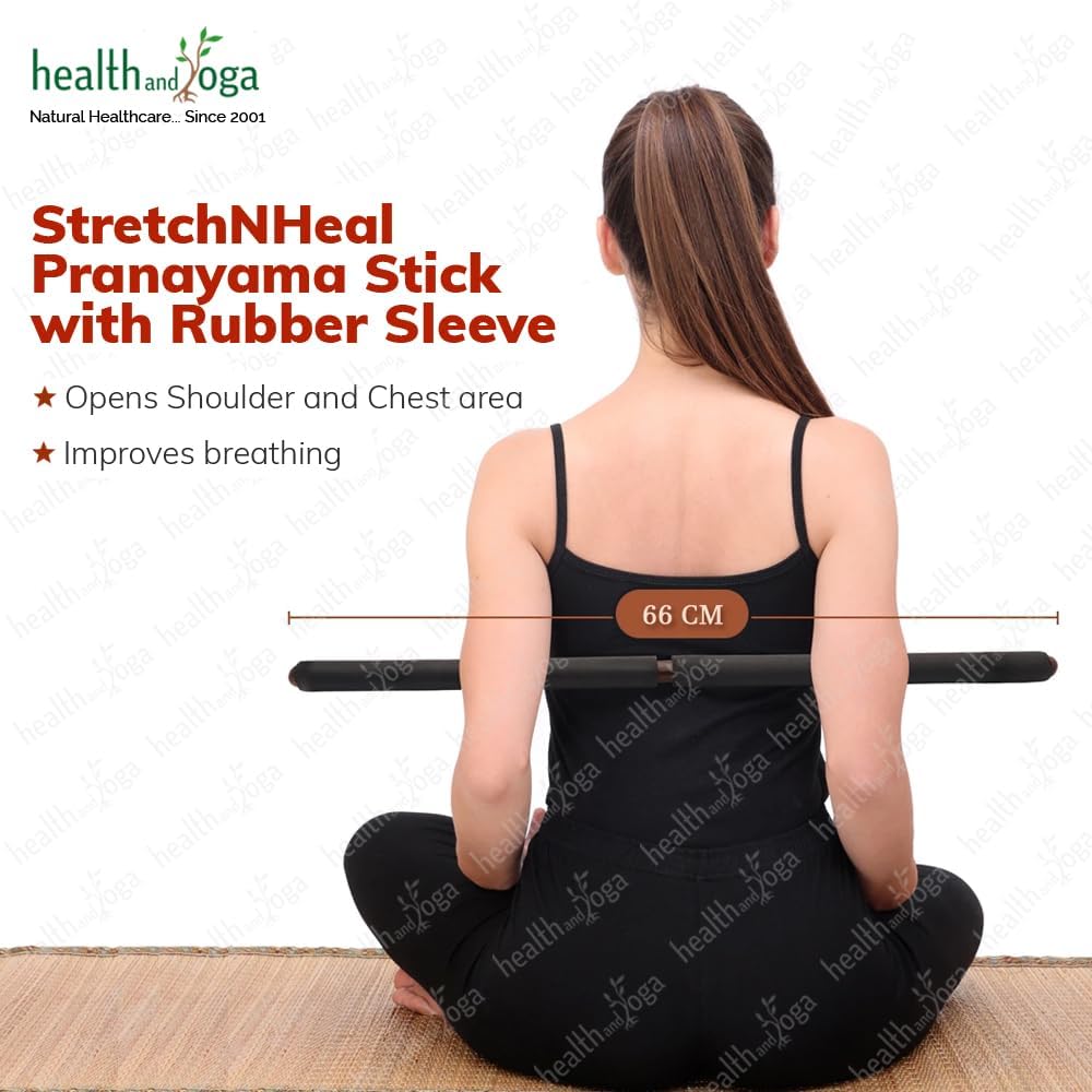 HealthAndYoga StretchNHeal – Palo de pranayama de madera multiusos con funda acolchada cómoda, abridor de pulmón para una respiración más completa,