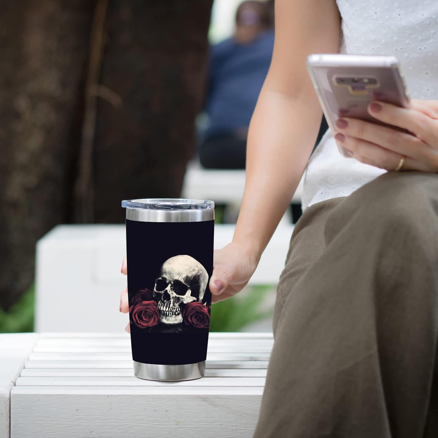 NVJUI JUFOPL Vaso de calavera con tapa de 20 onzas, regalos divertidos para hombres y mujeres, regalos de cumpleaños para papá y mamá, taza de café