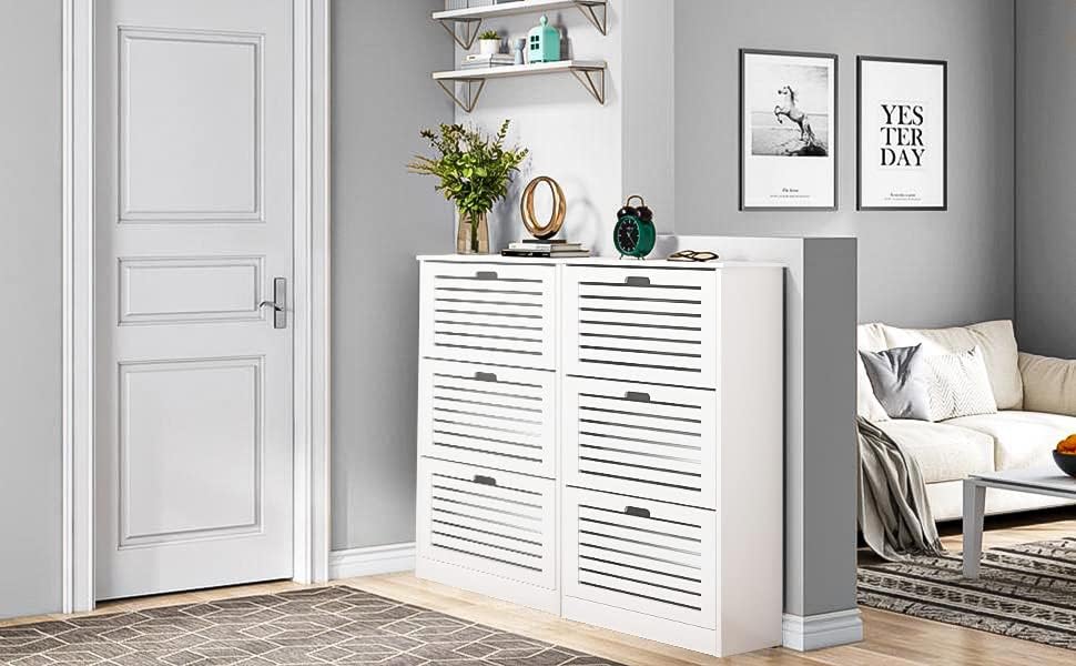 Hommoo Armario de almacenamiento de zapatos blanco con puerta de 3 listones abatibles, armario estrecho para zapatos con estante ajustable, gabinete