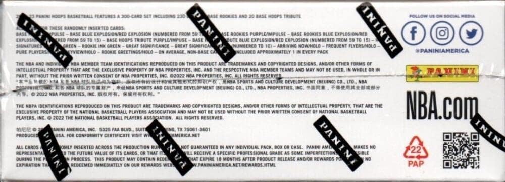 2022-23 Panini NBA Hoops Basketball Factory Sealed Retail Box 24 Packs of 8 Cards, 192 Total Cards. Look for retail box exclusive Red and Blue