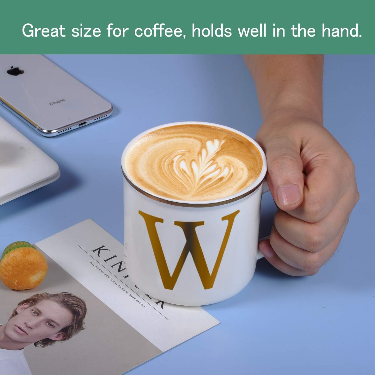 Taza de cerámica, con inicial
