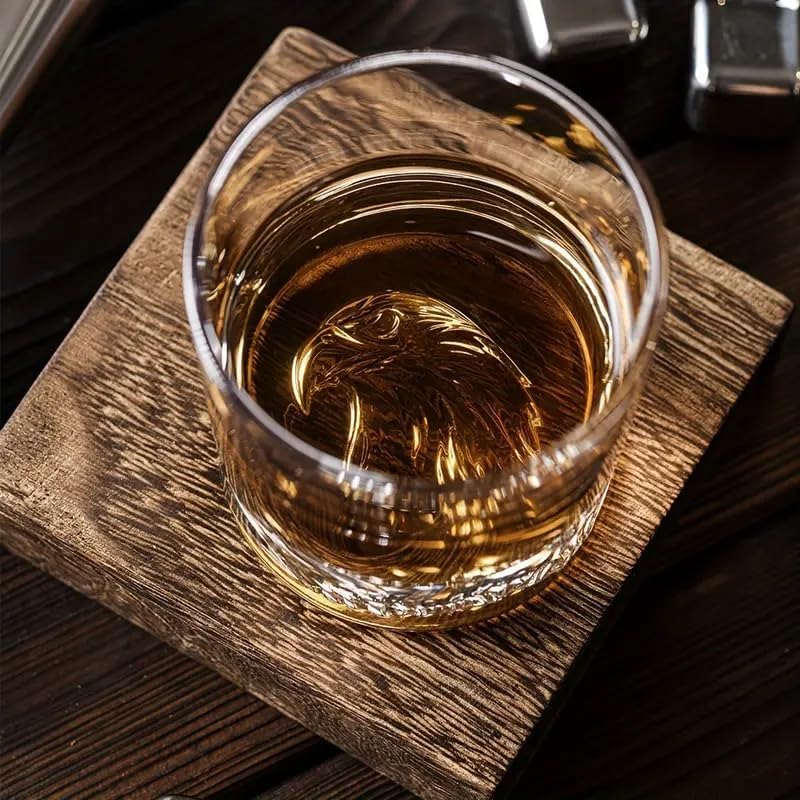 FURSARCAR Decantador de whisky grabado con texto en inglés We The People, juego de decantador de whisky con 2 vasos para licor, whisky escocés,