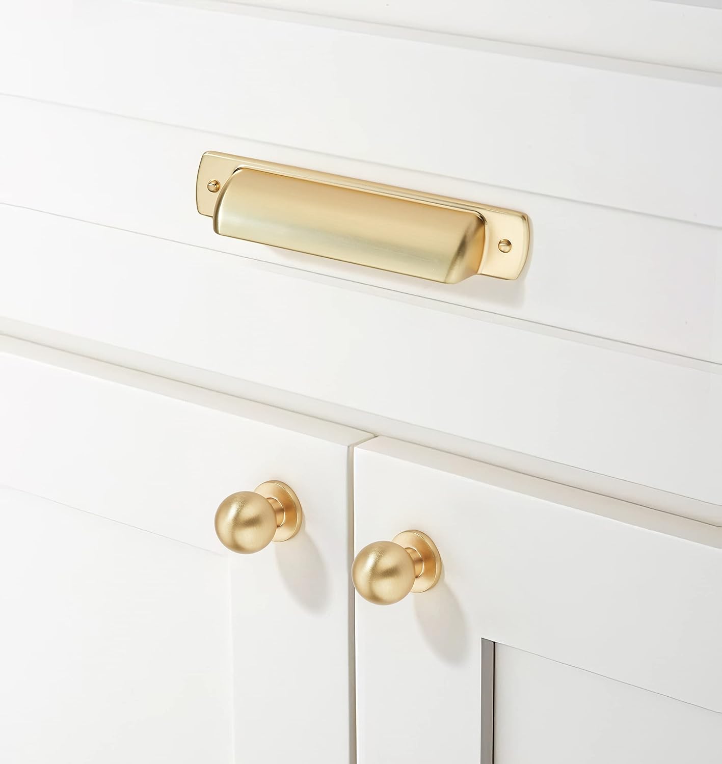 khtumeware Paquete de 10 manijas de gabinete de cocina de 3 pulgadas (2.992 in) color dorado cepillado, tiradores de gabinete de cocina de latón