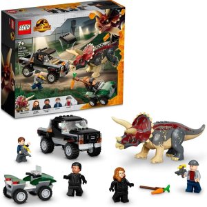 LEGO Jurassic World 76950 Triceratops Truck Attack LEGO Jurassic World 76950 Triceratops Truck Attack