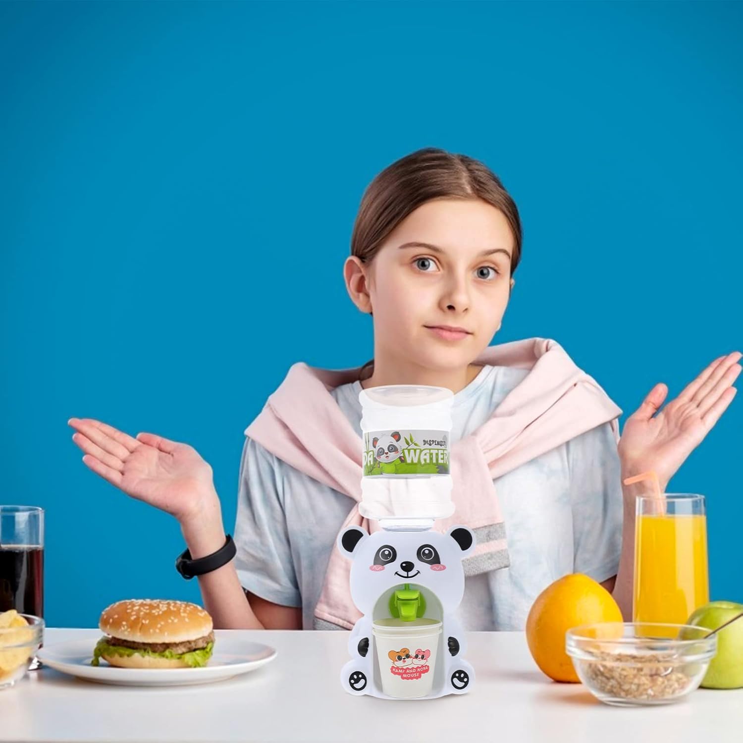 Toddmomy Dispensador de agua Kawaii dispensador de agua de juguete mini dispensador de agua eléctrico para niñas y niños pequeños accesorios (Panda