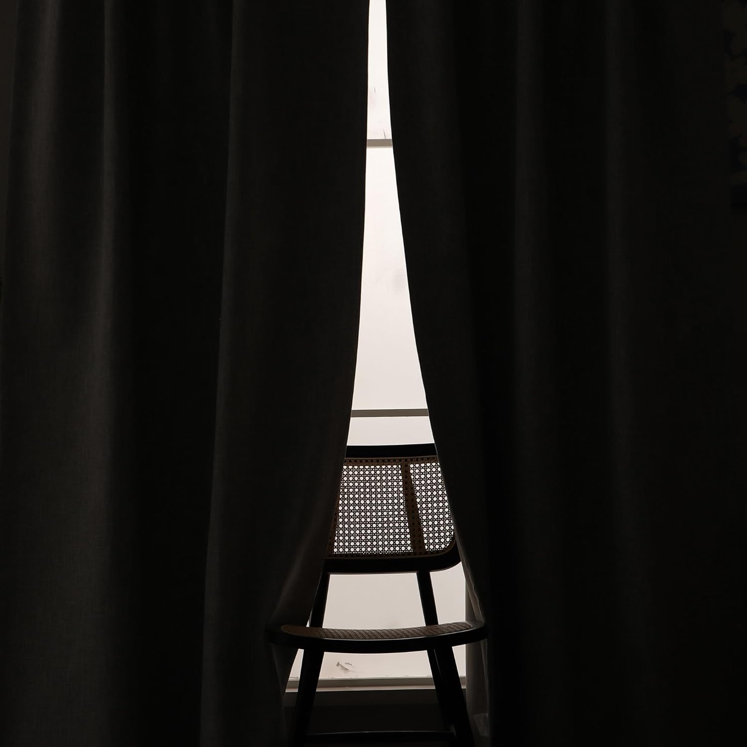 INLINAS Cortinas opacas con textura de nudos de bambú de lino de 52 x 84 pulgadas, 100% bloqueo de luz, tela de triple capa beige con ruido, pestaña