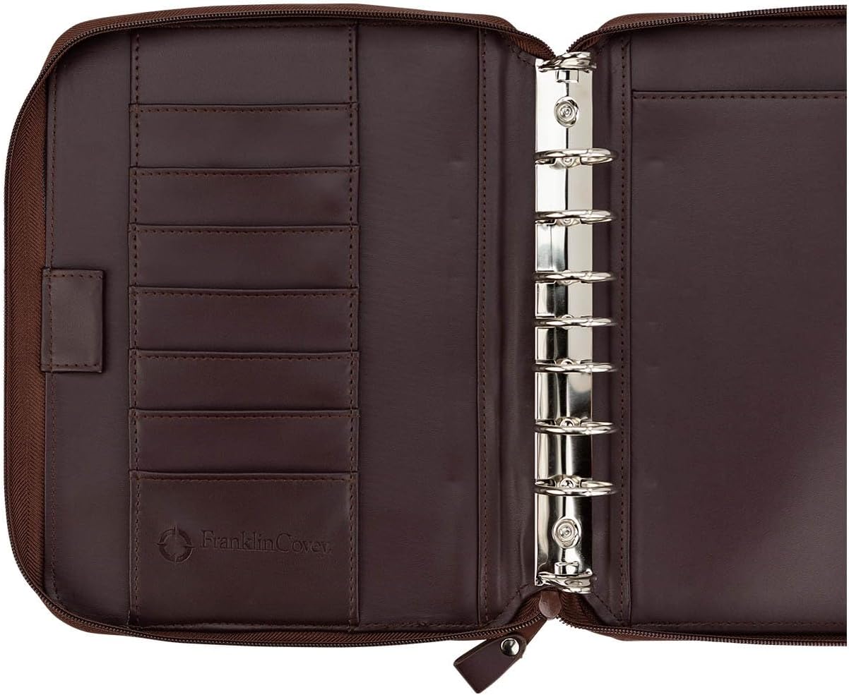 FranklinCovey – FC Basics Spacemaker – Carpeta de vinilo con cremallera para planificadores (clásica, borgoña)
