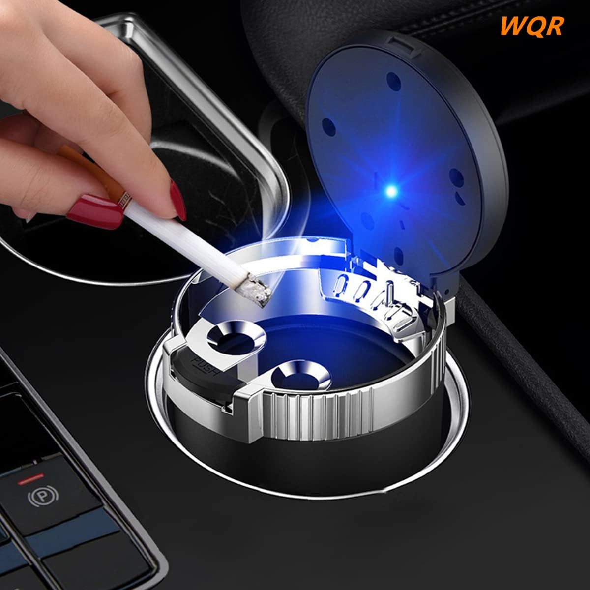 Cenicero de automóvil con tapa, bandeja de cenizas portátil, mini bote de basura para automóvil con luz LED azul a prueba de viento para viajes al