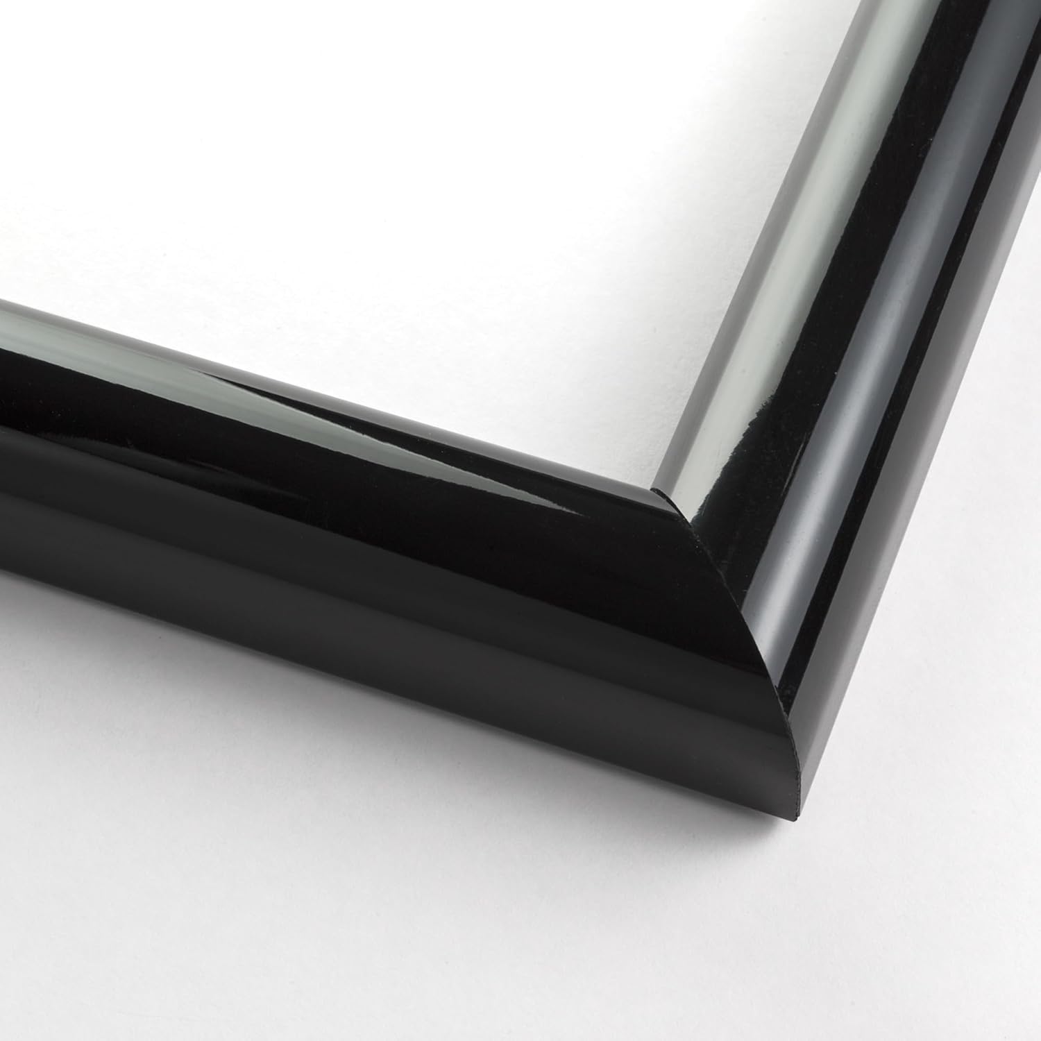 Marco de fotos de madera real color negro de 16 x 27 pulgadas de ancho de 1.25 pulgadas  Profundidad del marco interior de 0.5 pulgadas  Marco de