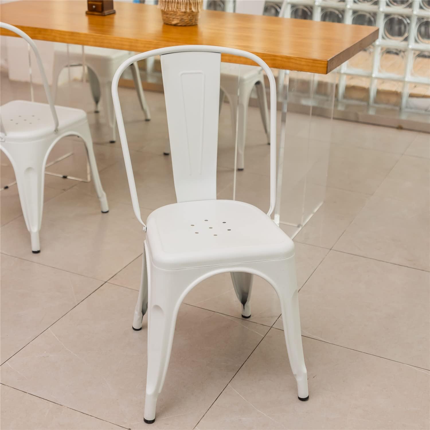 Homy Casa Juego de 2 sillas de comedor de metal, sillas apilables de altura de asiento de 17.3 pulgadas, sillas clásicas de patio, sillas laterales