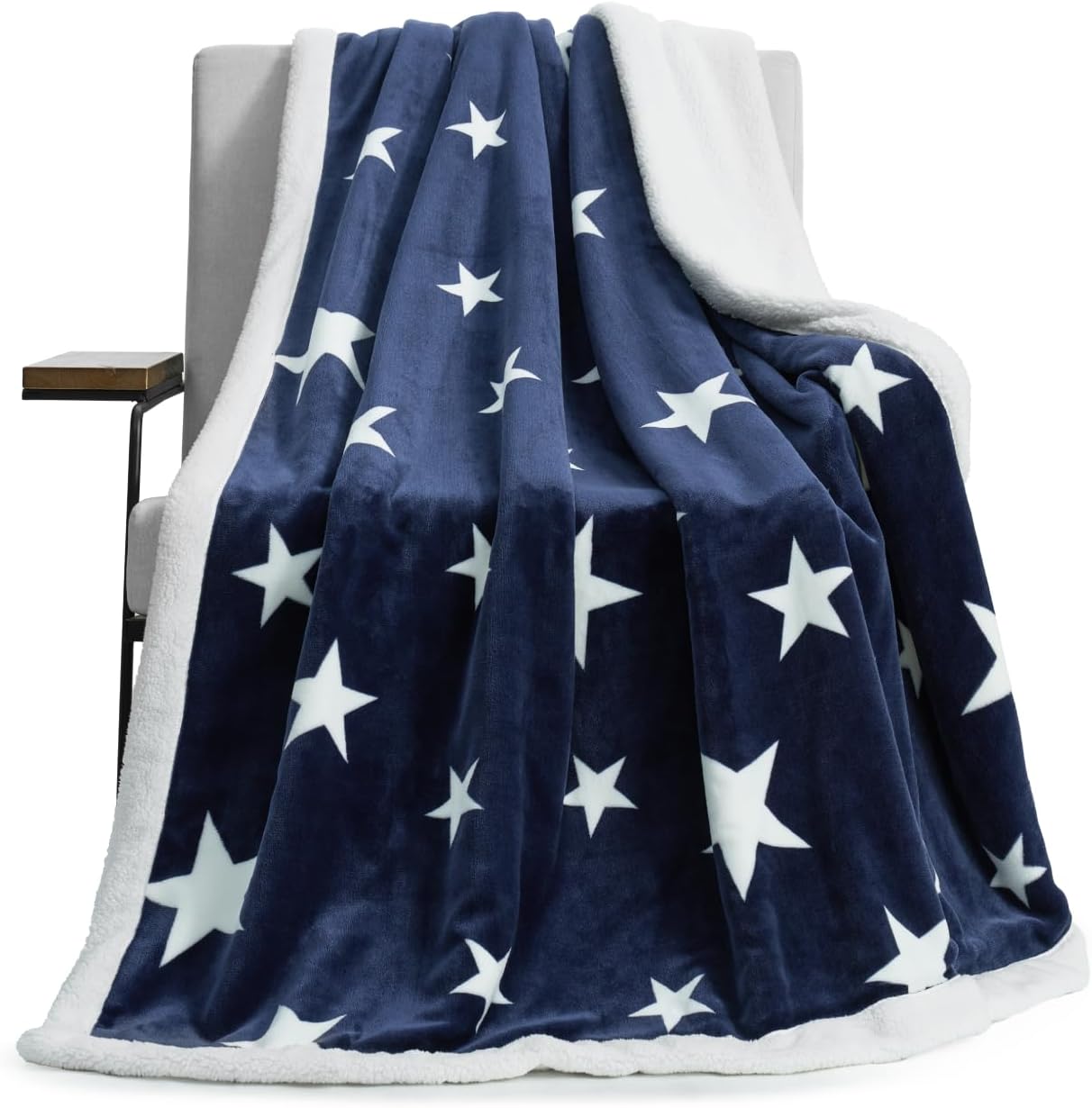 Cozy Bliss Manta gruesa y cálida de forro polar Sherpa con estrellas, manta patriótica de doble cara, esponjosa, suave y gruesa para sofá, cama y