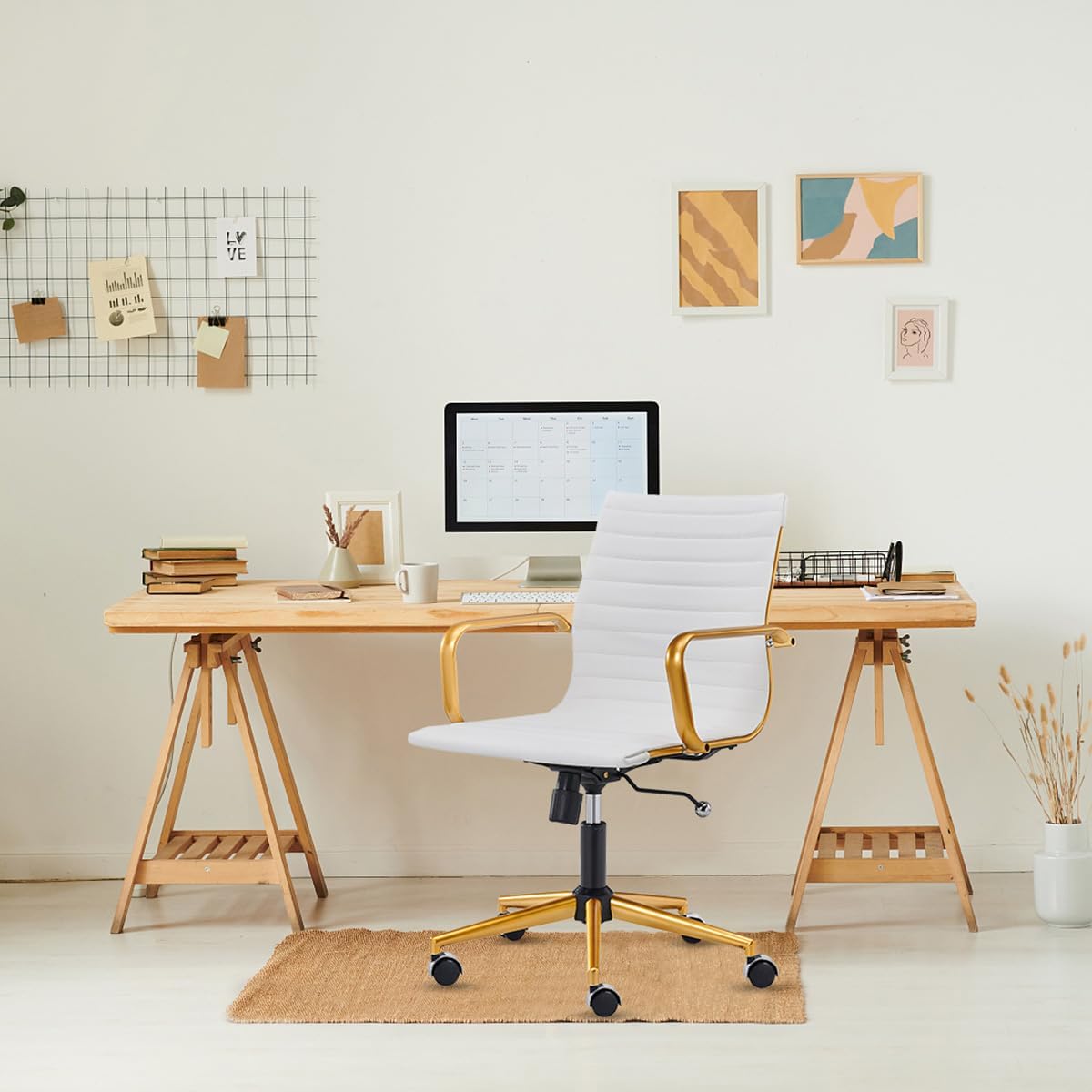LUXMOD Silla de escritorio de oficina dorada, silla de escritorio de oficina acanalada con respaldo medio, silla de trabajo ejecutiva de conferencia