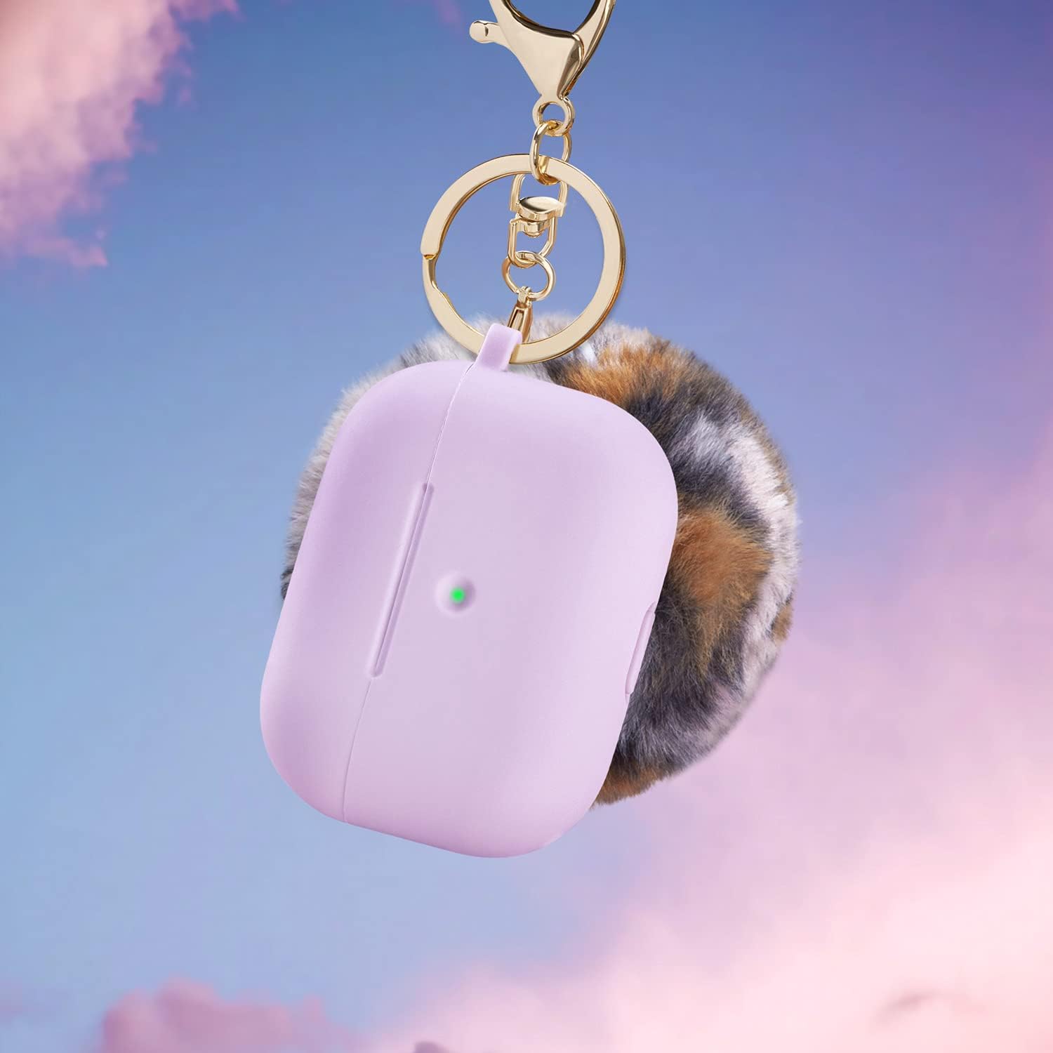 Funda protectora de silicona para Airpods Pro con pompón en forma de bola soporta carga inalámbrica con llavero LED frontal visible (funda lila +