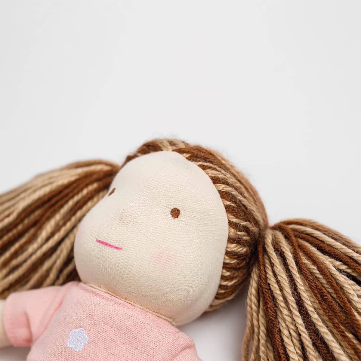 lulujo Muñeca  10 pulgadas  Calidad de reliquia  Artesanía fina y trabajo manual detallado  Estilo Waldorf (Madi)