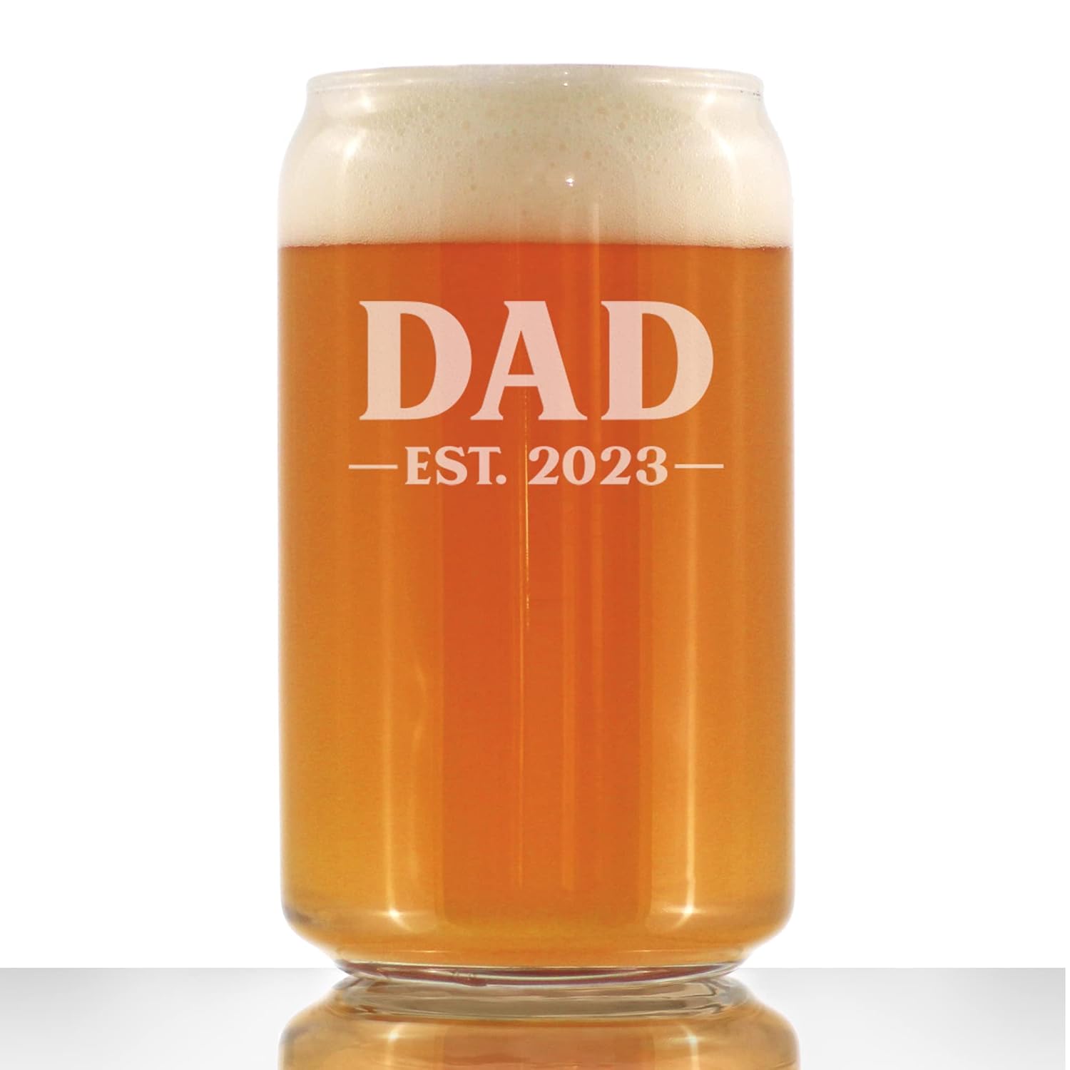 Dad Est 2023 – New Father Beer Can Pint Glass Gift for First Time Parents – Bold 16 Oz Glasses