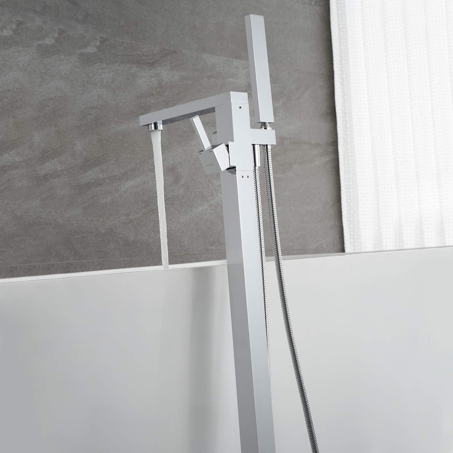 Grifo de bañera independiente Llenador de bañera Cromo montado en el piso Grifos de baño de latón con ducha de mano