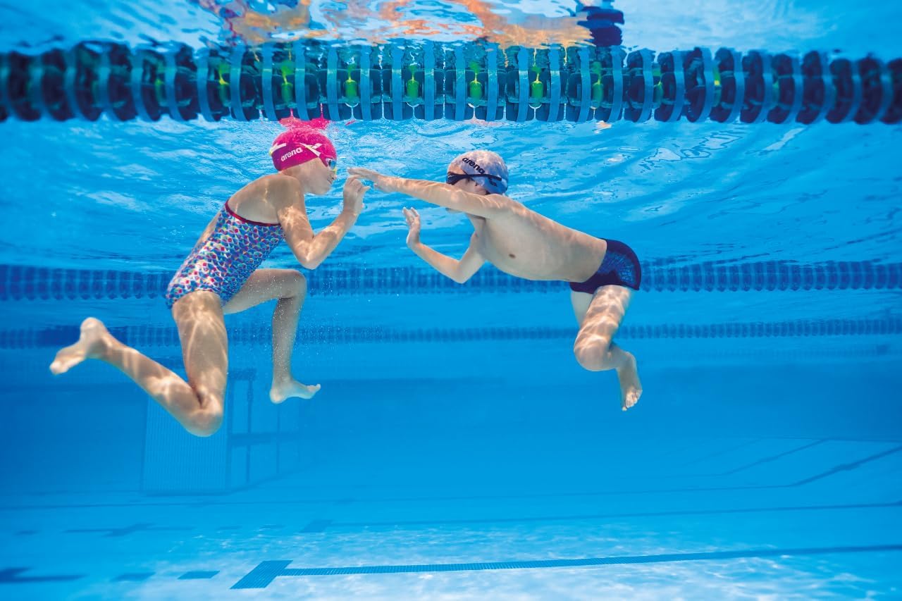 ARENA Gafas de natación unisex para niños de 6 a 12 años de edad con tecnología de sellado de aire, revestimiento antivaho y correa ajustable con