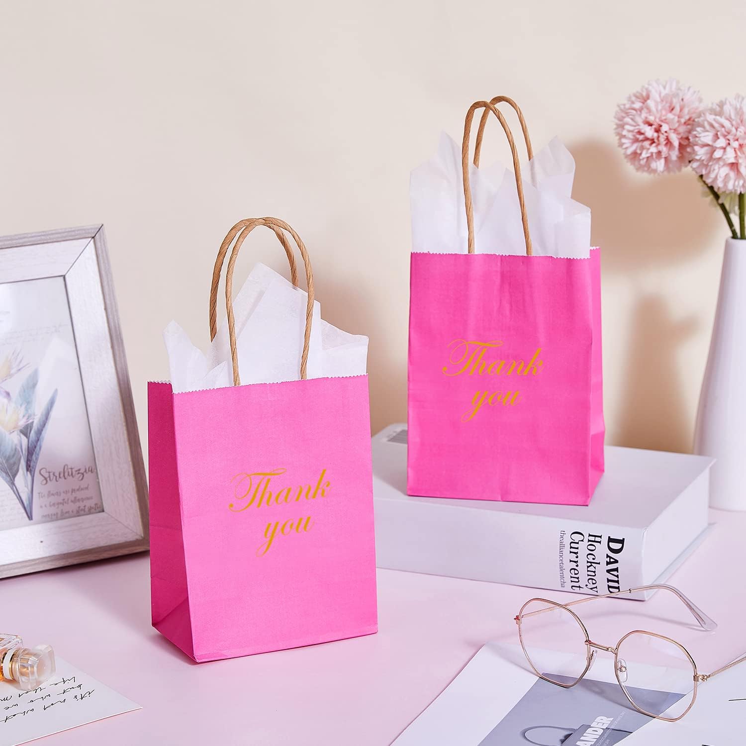 DjinnGlory Paquete de 60 pequeñas mini bolsas de regalo de papel rosa intenso con asas de 6.3 x 4.7 x 2.75 pulgadas para el día de la madre,