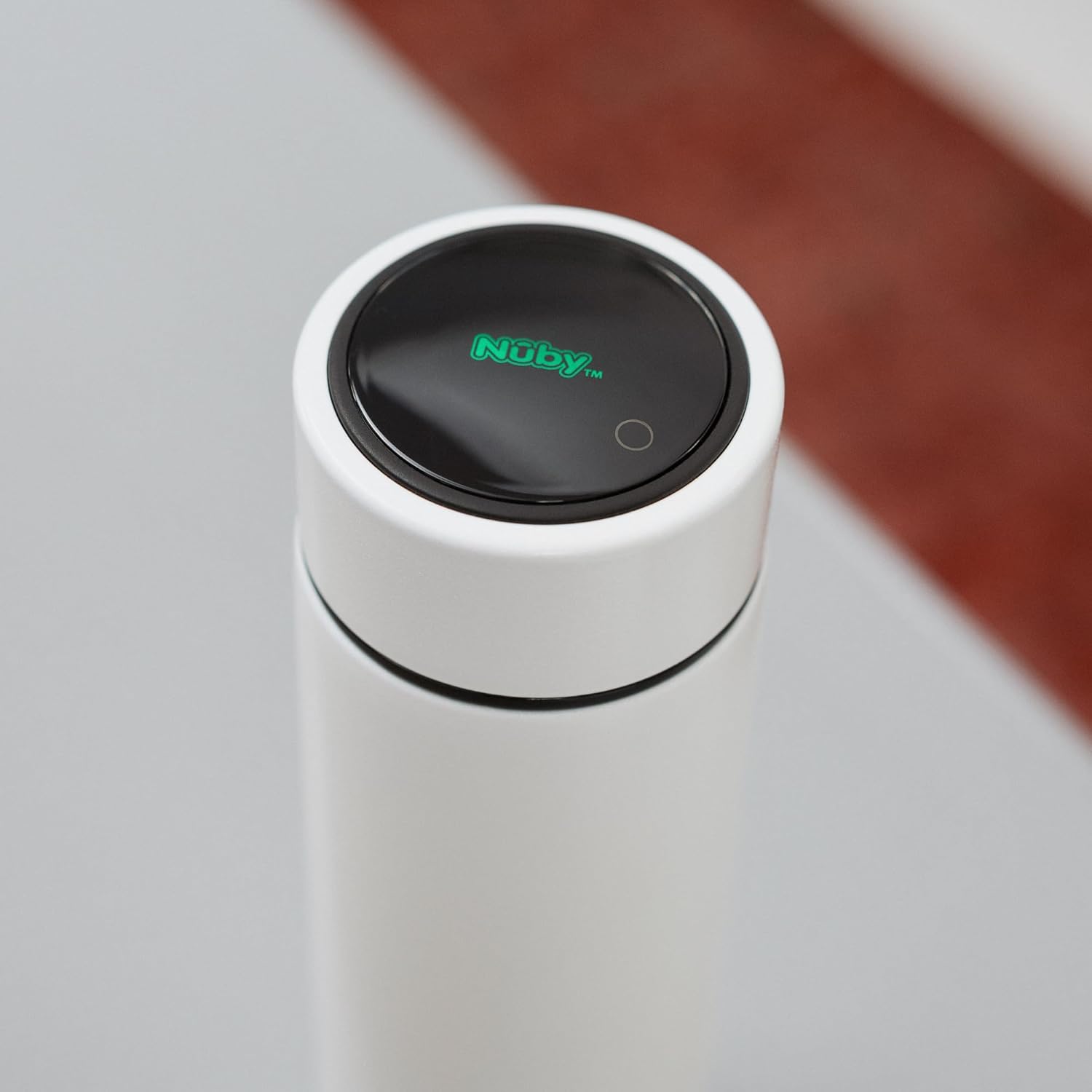 Nuby RapidCool – Fabricante portátil de biberones para bebés, sin BPA, incluye dispensador de leche en polvo y tapa digital, ideal para biberones de