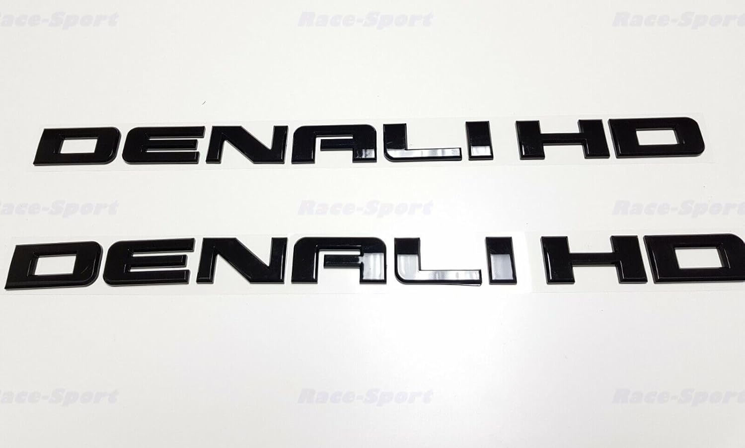 Denali – 2 emblemas de repuesto en 3D para puerta lateral y puerta trasera para puerta trasera (color negro brillante)