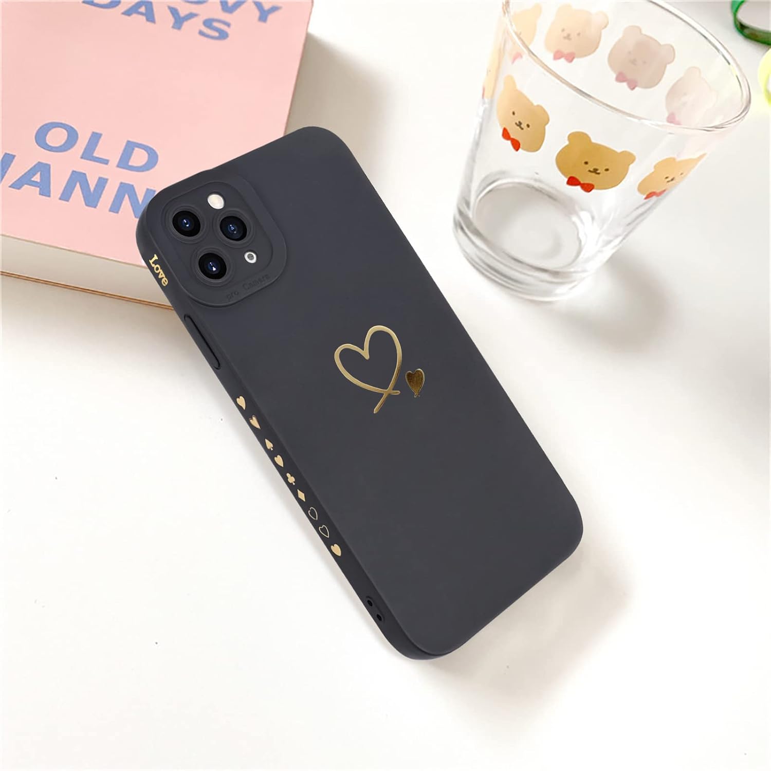Funda compatible con iPhone 11 Pro Max, funda de silicona suave con patrón de corazón dorado para mujeres y niñas, diseño de corazón chapado a los