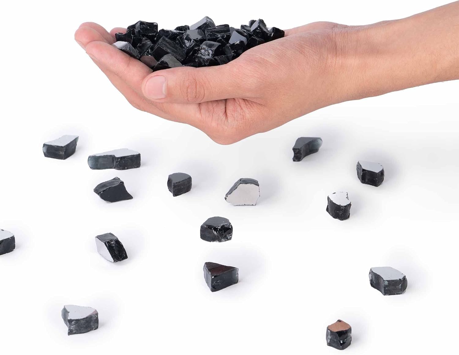 Vidrio para fuego templado reflectante de 12 pulgada con alto lustre en color Dark Matter Black (Negro Materia Oscura), en un frasco de 10 libras,