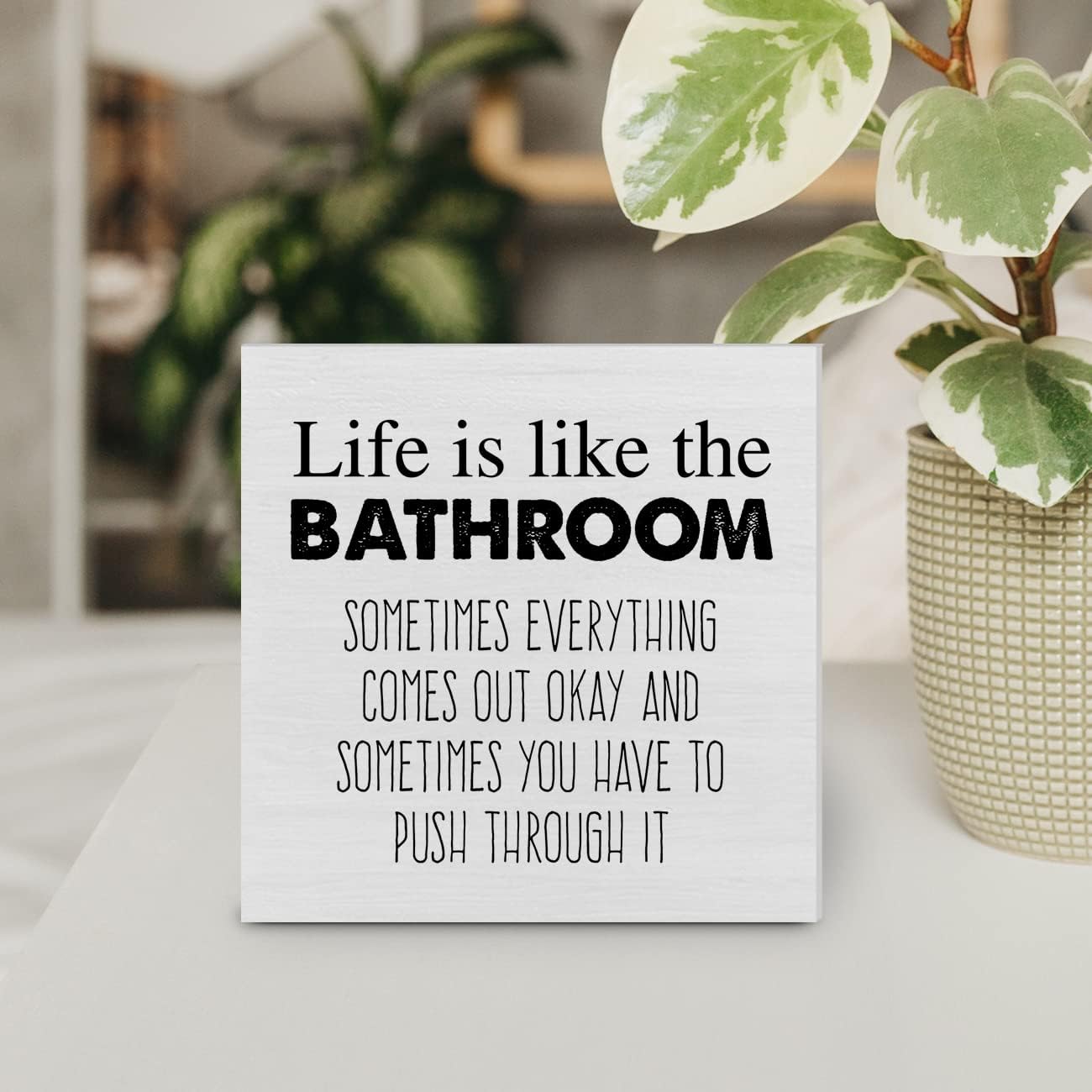 Cartel de madera con texto en inglés “Country Life Is Like the Bath” para decoración de escritorio, humor, baño, caja de madera, letrero de bloque