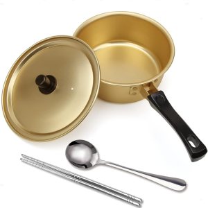 AHIER Olla de ramen coreano con tapa, cuchara y palillos (1 par), olla de fideos Ramyun coreanos con mango Ășnico a prueba de calor, calentamiento AHIER Olla de ramen coreano con tapa, cuchara y palillos (1 par), olla de fideos Ramyun coreanos con mango Ășnico a prueba de calor, calentamiento