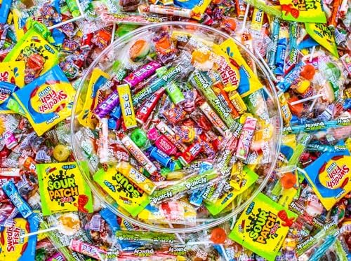 Paquete variado de caramelos a granel  Caramelos de 2 libras  Caramelos a granel envueltos individualmente, Sour Patch Kid, paletas, salvavidas,