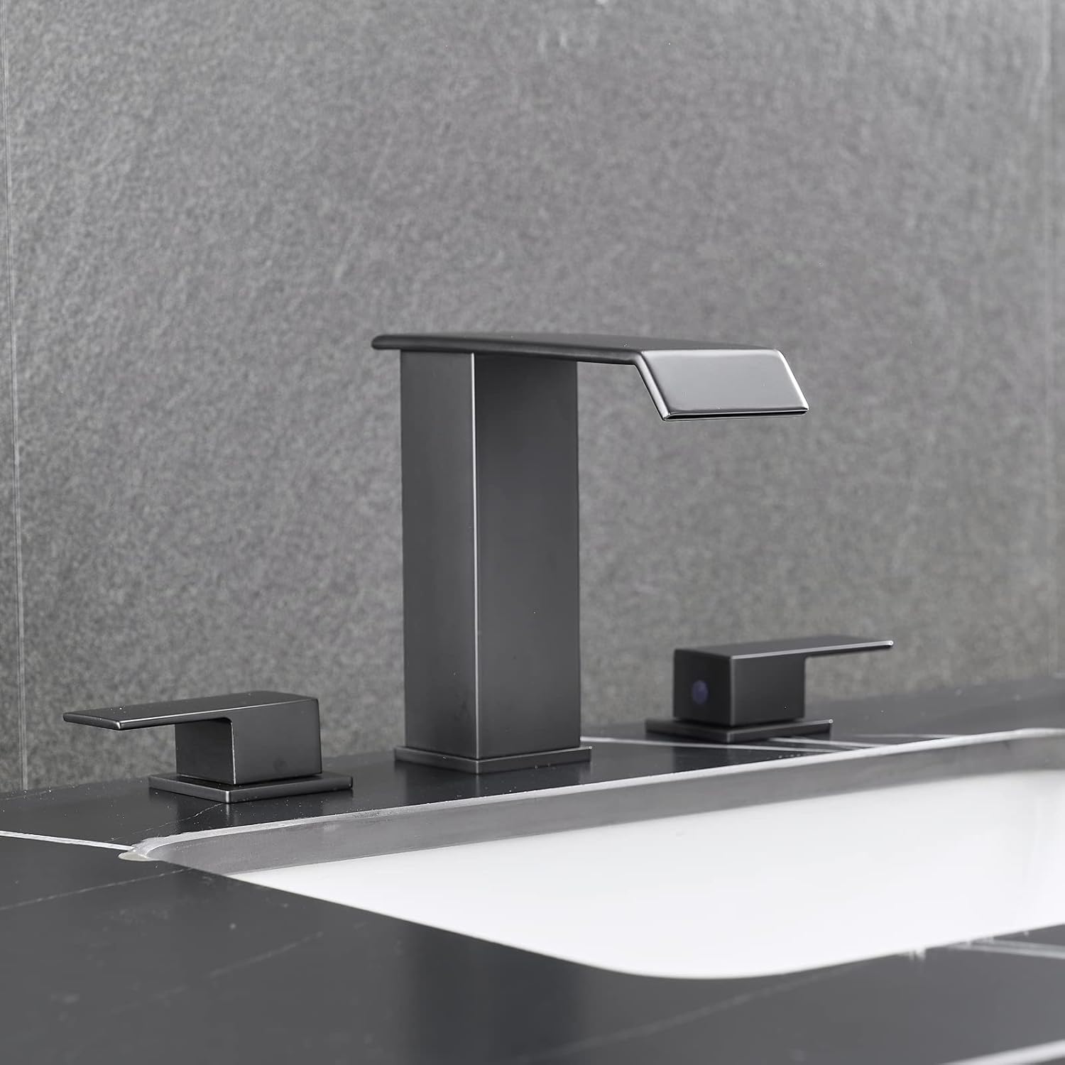 Grifo de lavabo de baño generalizado de 3 agujeros, dos asas, 8 pulgadas, grifo de lavabo de tocador negro, grifo de lavabo de baño con drenaje