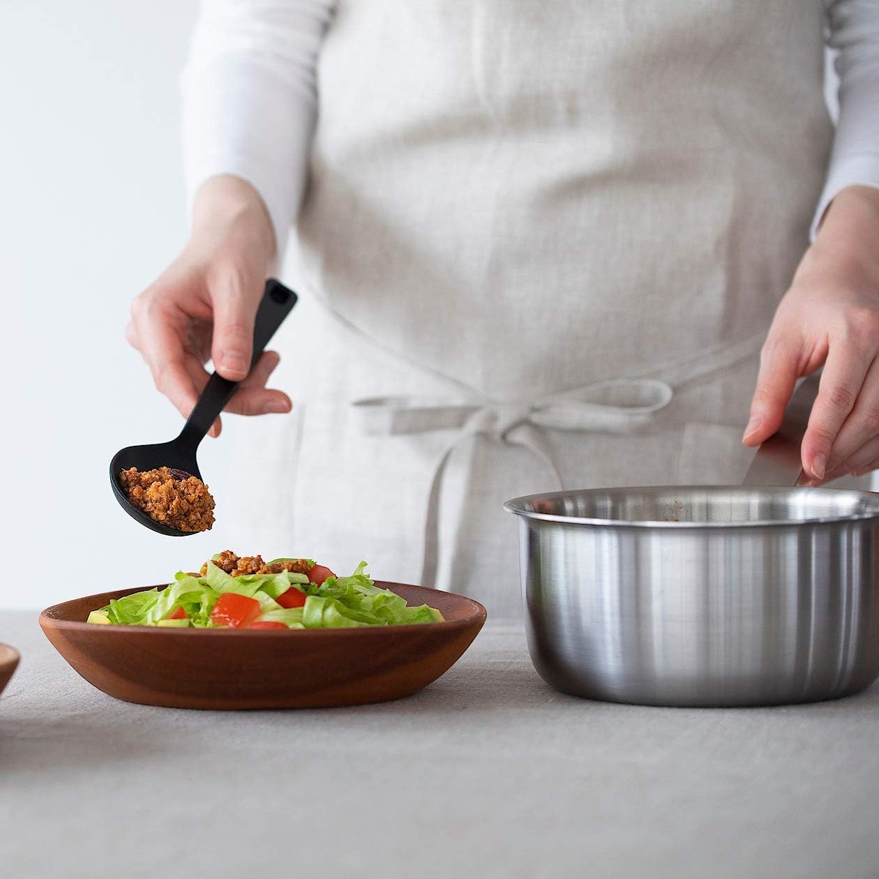 Cuchara de cocina de silicona pequeña 9.8 in negro