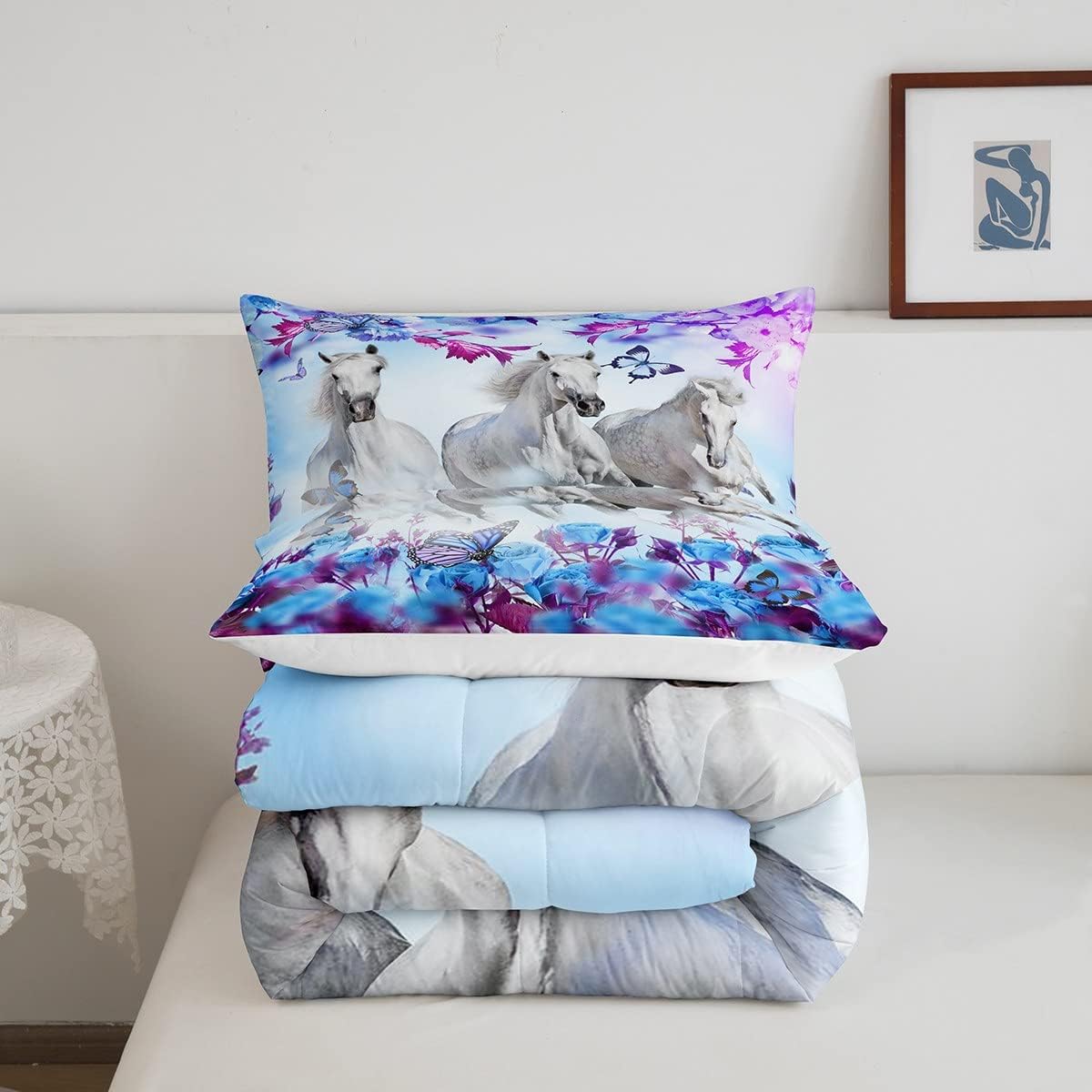 Juego de edredón de caballo blanco, tamaño Queen, juego de ropa de cama de 3 piezas con diseño de mariposa y rosas para decoración de habitación de