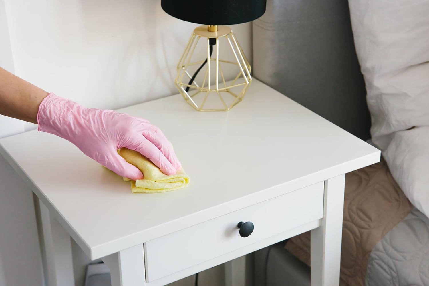 Inspire Guantes desechables sin látex  Guantes de nitrilo rosa para peluquería y uñas, guantes desechables de nitrilo esteticista