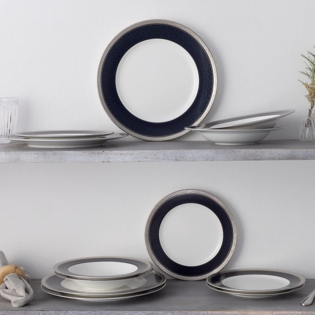 Noritake Odessa Cobalt Platinum – Juego de 12 piezas, color azulblanco
