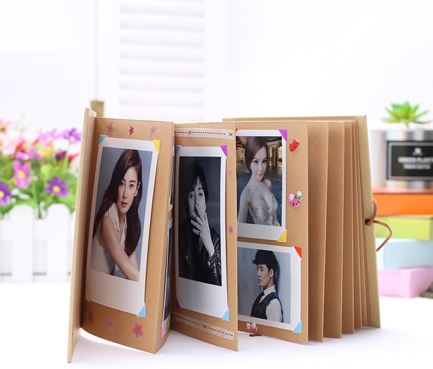 Álbum de fotos. Diseño de página plegable de acordeón. Álbum de fotos hecho a mano creativo. Tipo de pasta álbum de fotos álbum de fotos
