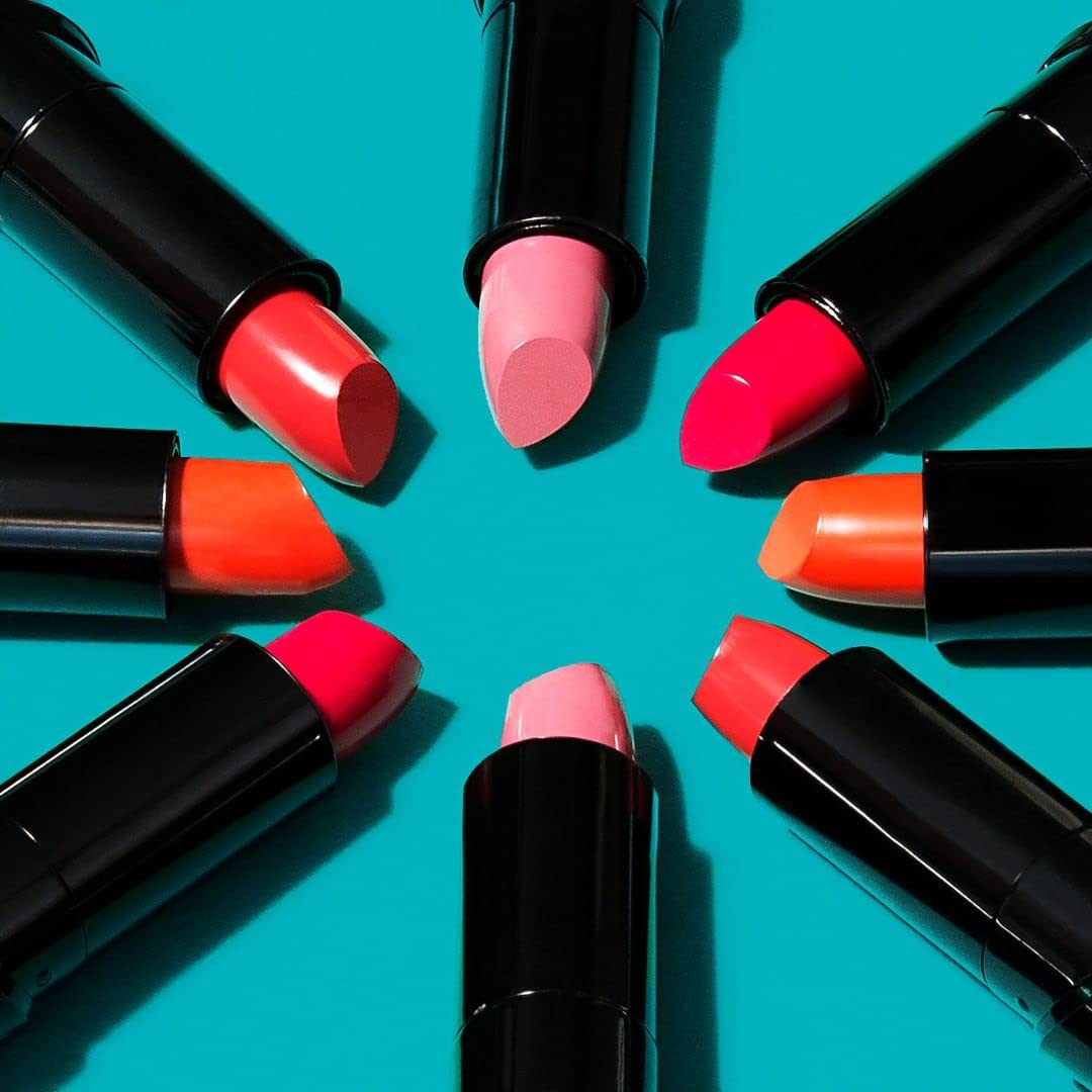 Wet N Wild – Lápiz labial con acabado sedoso, rojo agudo, 0.13 onzas