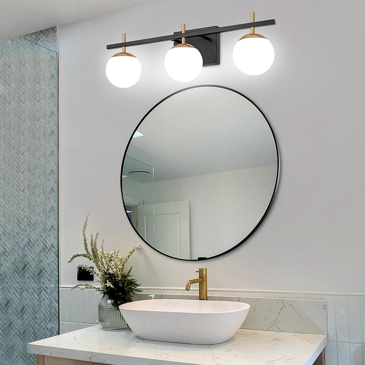 Lámpara de baño de oro negro, 3 luces de mediados de siglo moderna sobre espejo, lámpara de tocador de baño con vidrio lechoso, lámpara de pared