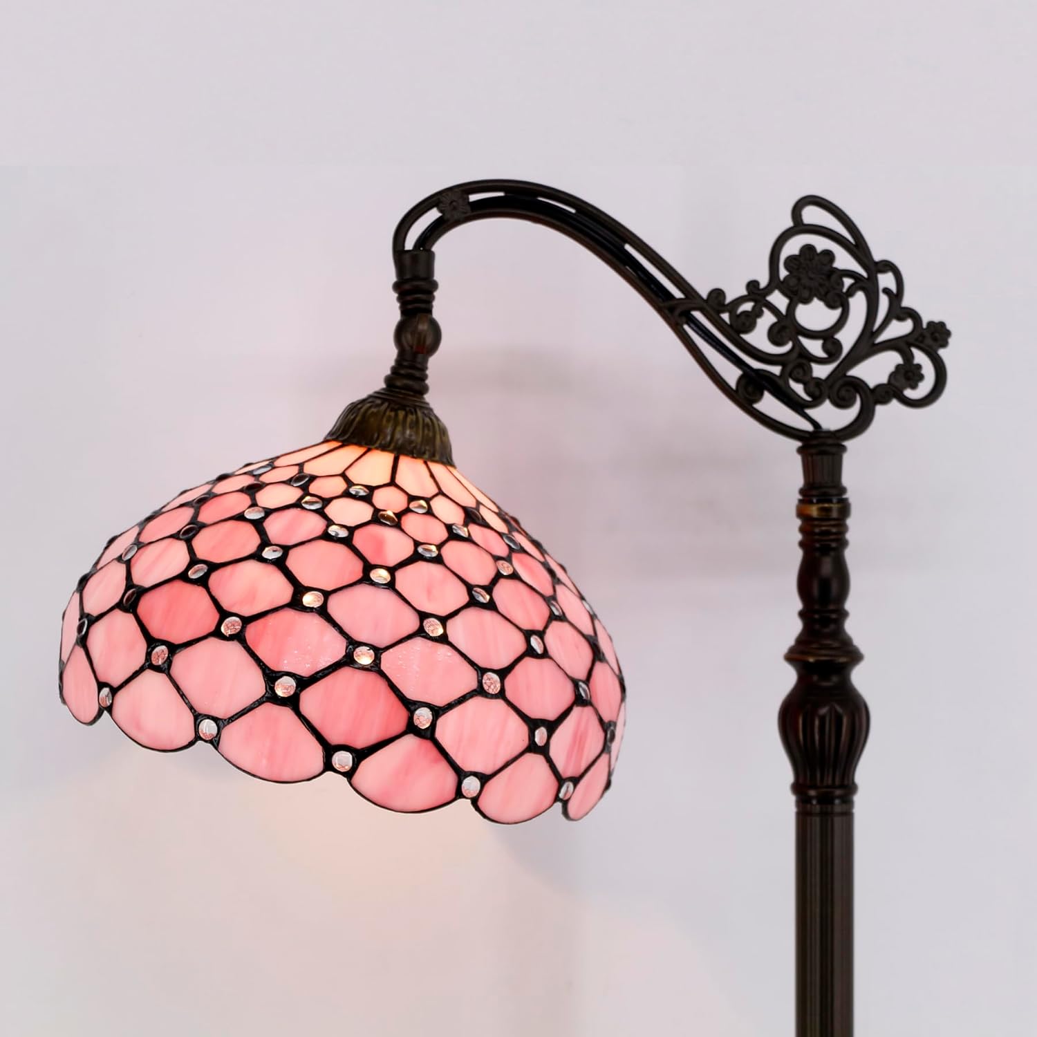 WERFACTORY Tiffany – Lámpara de pie con cuentas de perlas de color rosa, 12 x 18 x 64 pulgadas, cuello de cisne ajustable, luz de lectura para