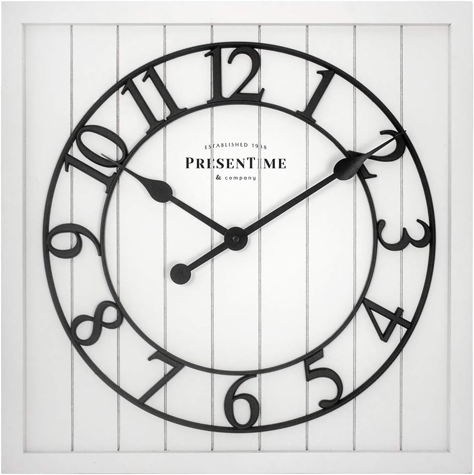 Presentime & Co – Reloj cuadrado de madera con puerta de granero Shiplap de 21 pulgadas, color blanco, número arábigo. Decoración del