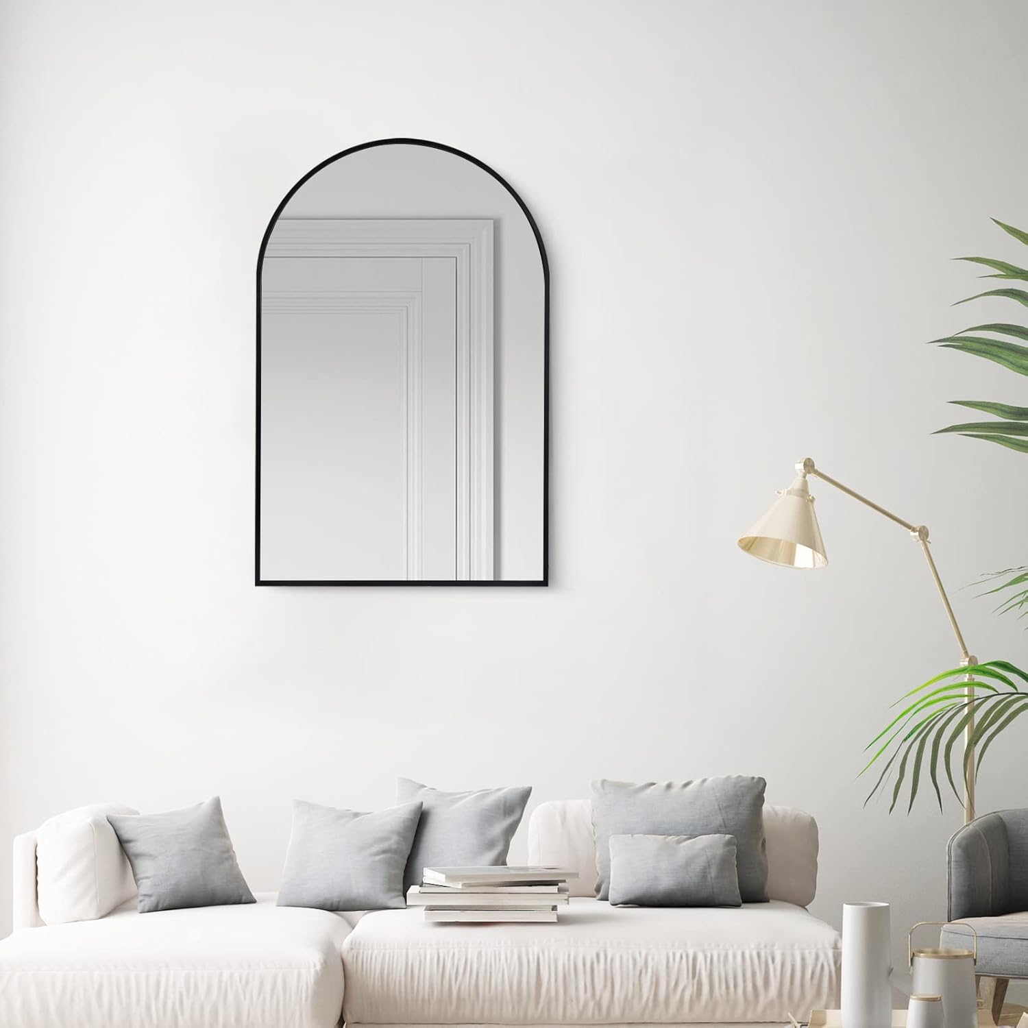 HOWOFURN Espejo de pared arqueado de 20 x 30 pulgadas, decoración de pared, con espejo de marco de metal para baño, dormitorio, entrada, espejo de