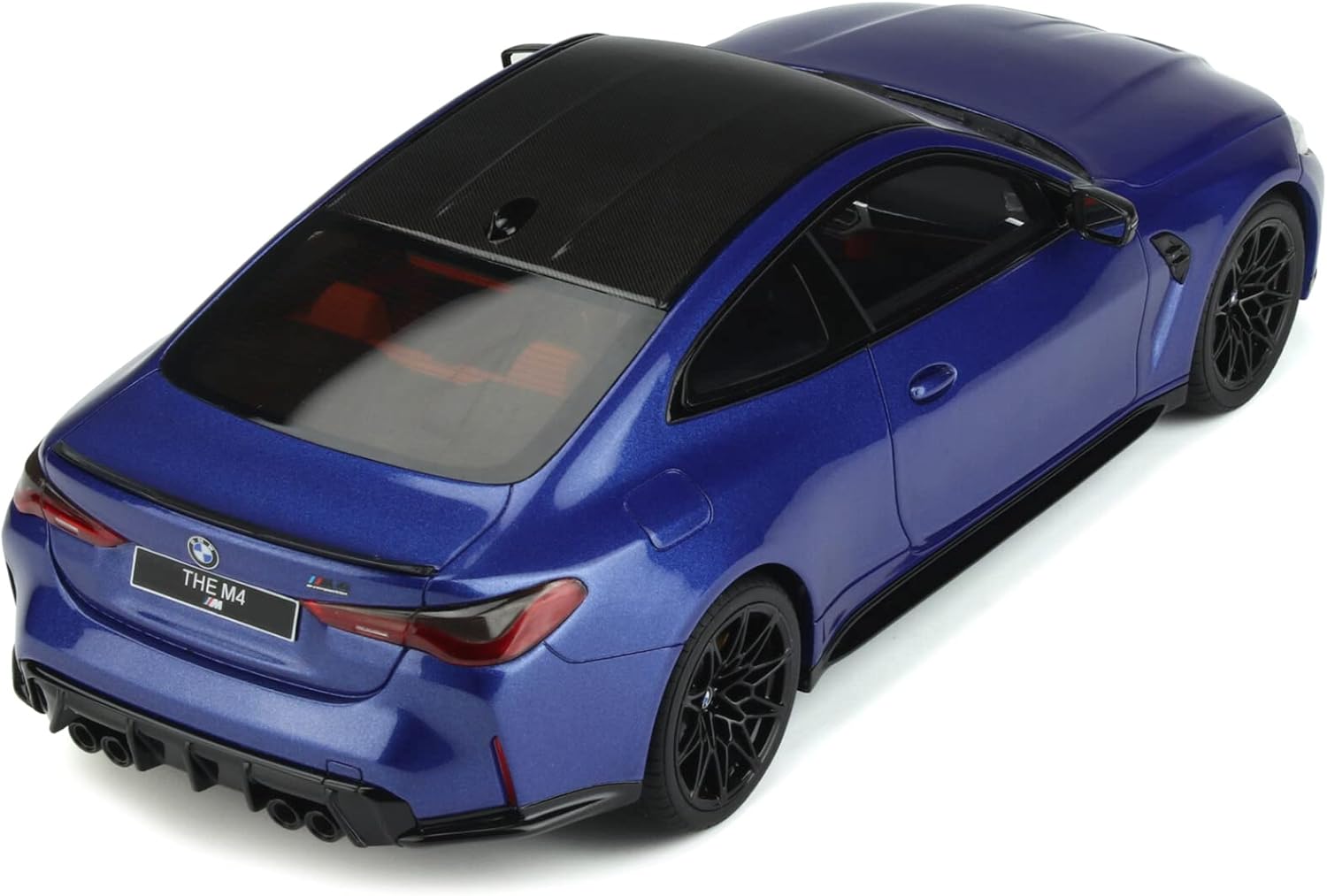 GT Spirit GT851 M4 (G82) Coupé Portimao Blue Metallic 2020 con tapa de carbono, edición limitada a 1300 piezas en todo el mundo modelo 118 de GT