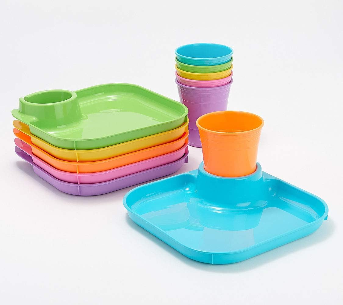 Platos de plástico reutilizables para fiestas con portavasos integrado, juego de 6 platos de fiesta y tazas para niños o adultos para fiestas en