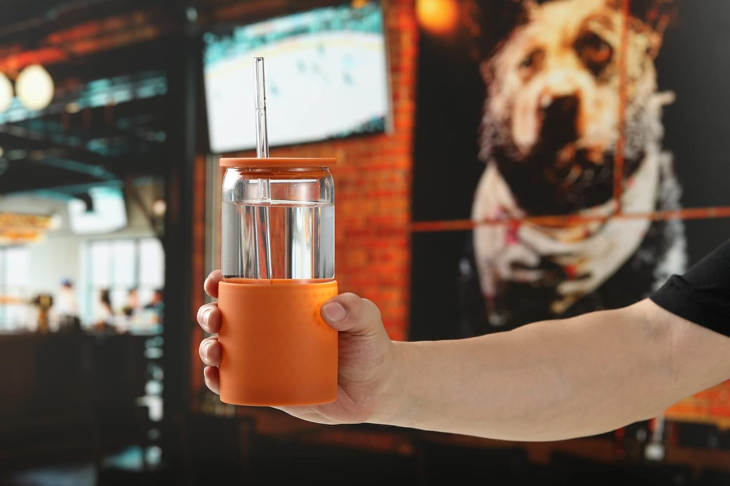 Sunseeke Vaso de vidrio con popote y tapa, taza de café helado de 16 onzas, cepillos de limpieza de fundas de silicona, vasos para agua, café