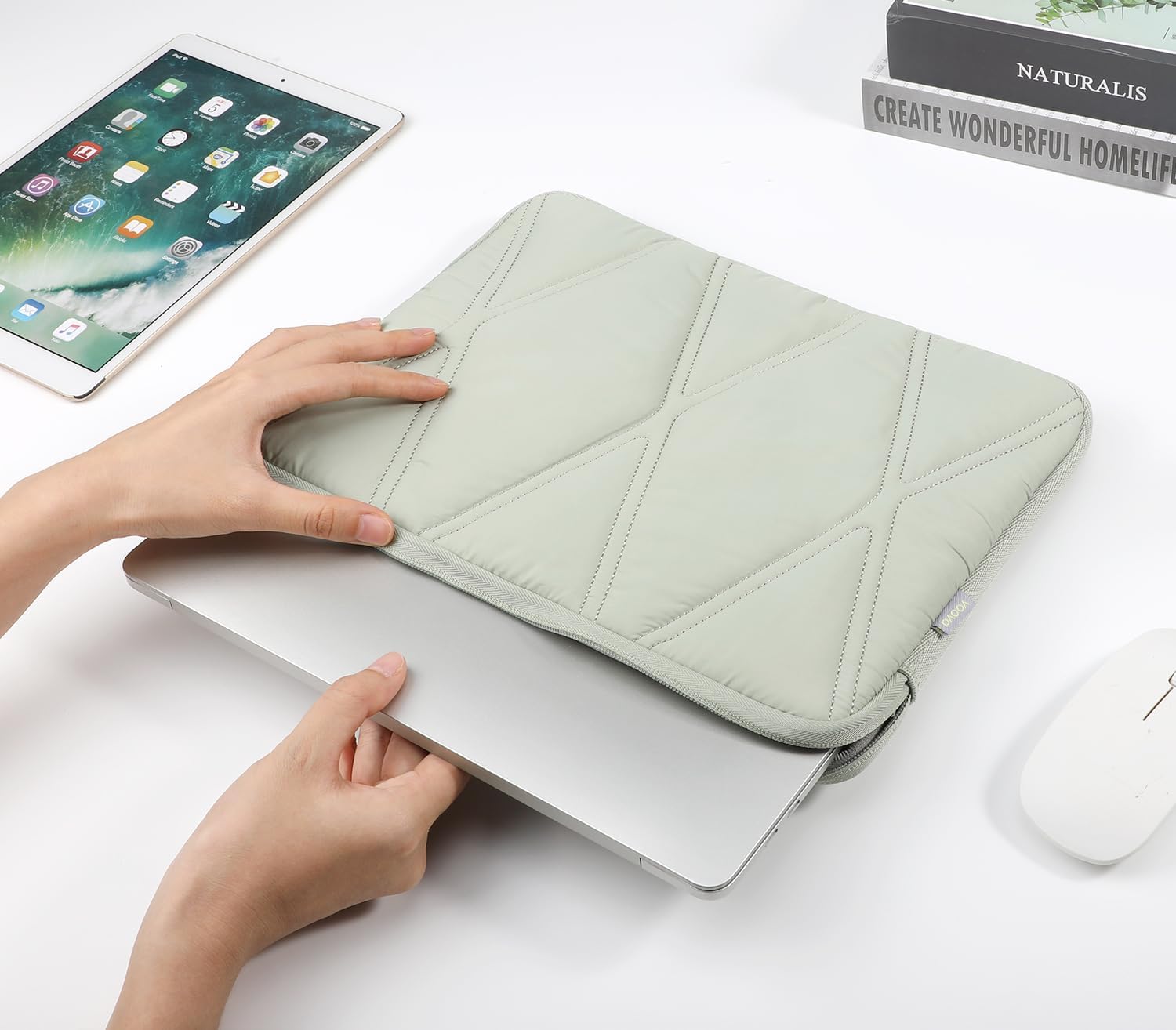 Voova Funda de transporte para laptop de 14 pulgadas y 15 pulgadas, bonita funda para computadora con bolsa de accesorios para MacBook Air M2 15,
