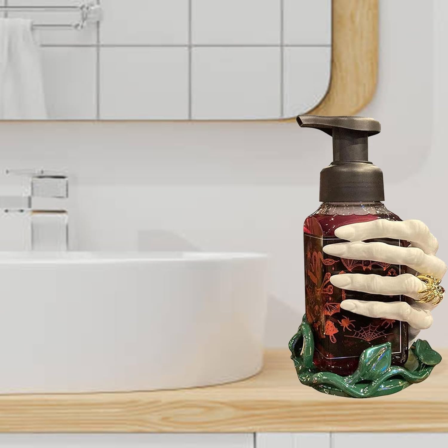 Soporte de jabón de mano de bruja, dispensador de jabón de Halloween, decoración de fiesta de Halloween, adorno de resina para baño de Halloween