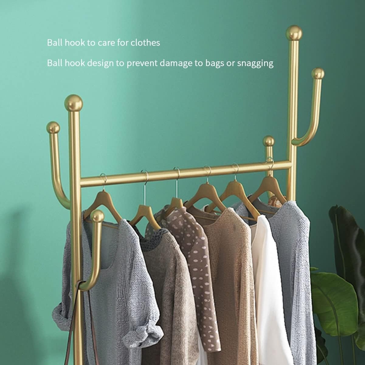 Perchero dorado de metal resistente con estante inferior para el hogar y lavandería, camisas, jeans y abrigos