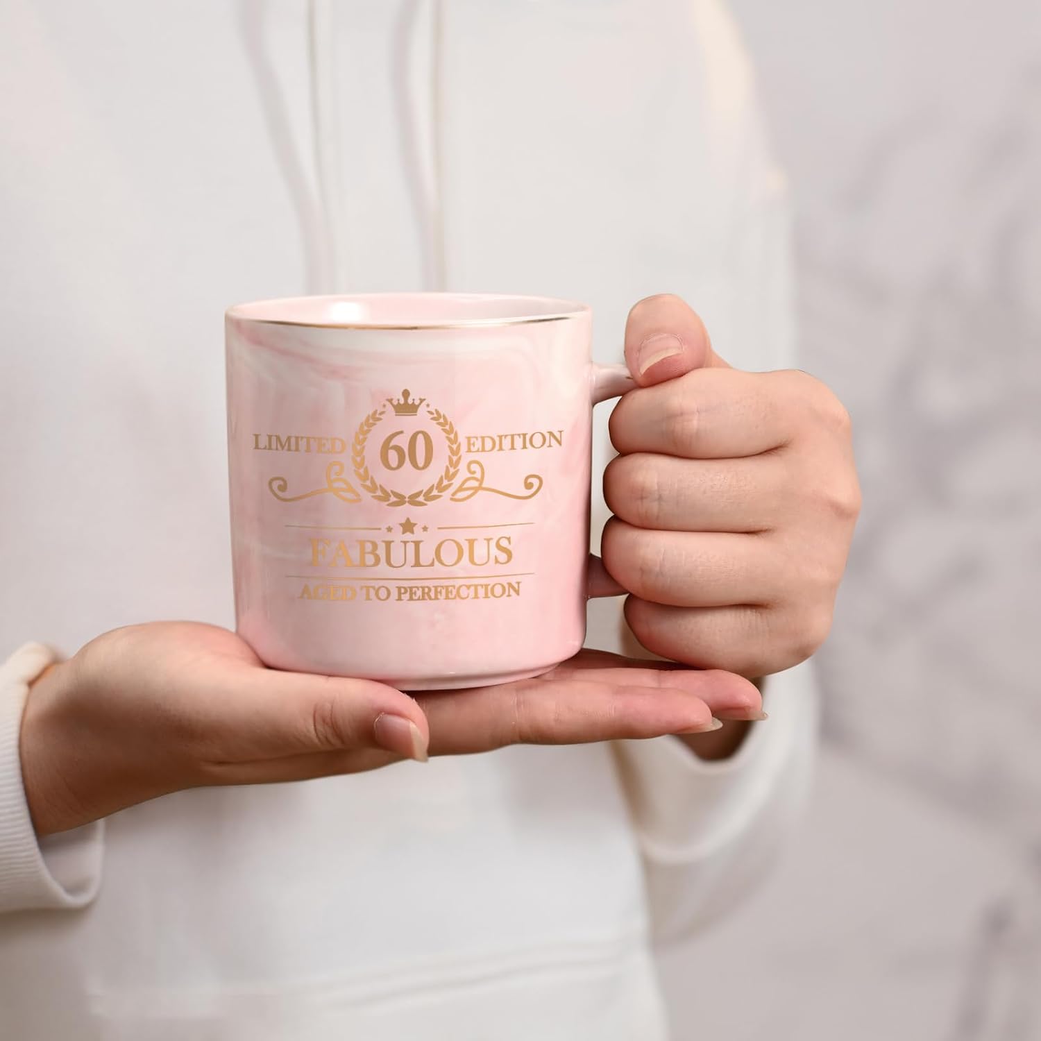 Cabtnca Regalos de 60 cumpleaños para mujeres, taza de edición limitada de 60, taza de cumpleaños de 60, ideas de regalo de cumpleaños 60, regalos